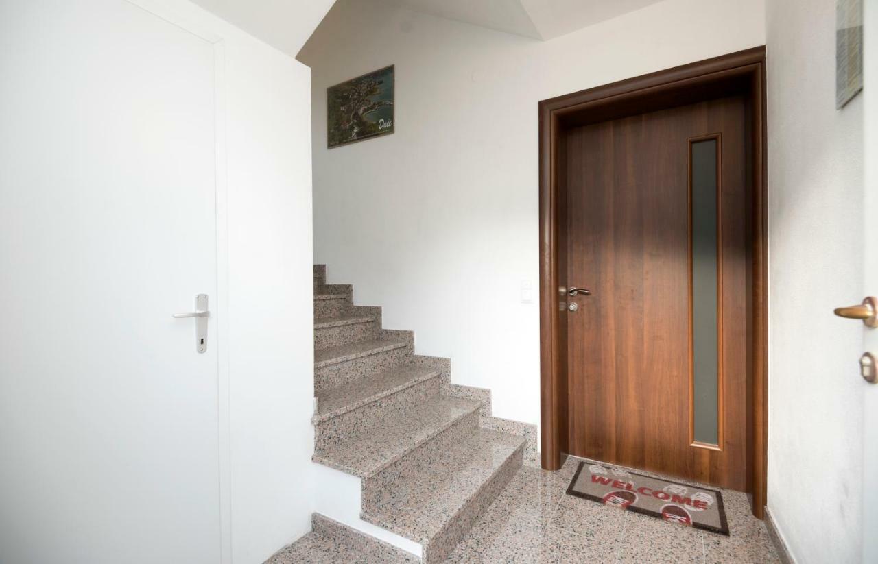 Apartment Toni Duće Exteriör bild